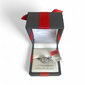 New SS 1/4 CTTW Diamond Ring Sterling Silver Size 7 Gift Box